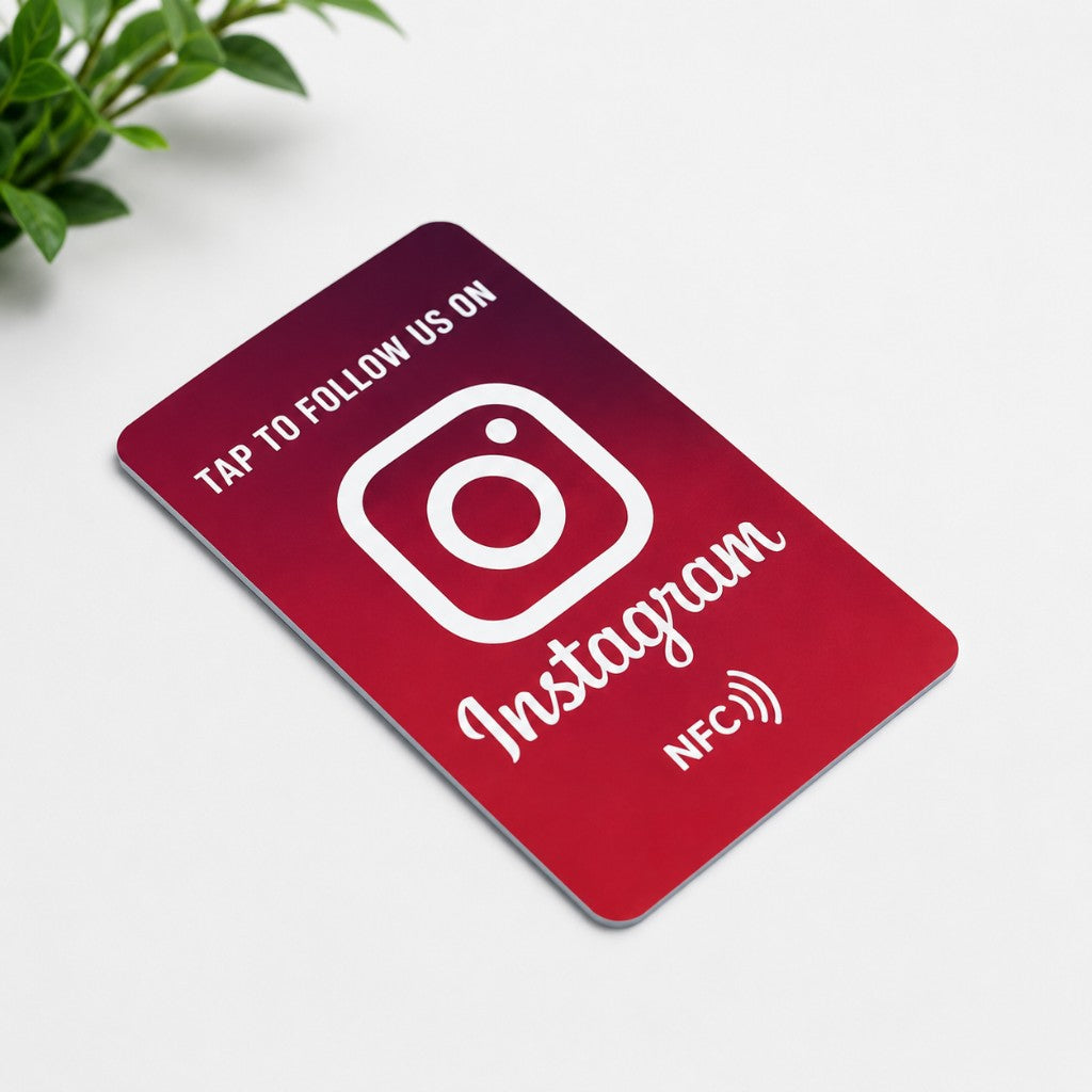 Instagram Follow NFC Kaart op tafel